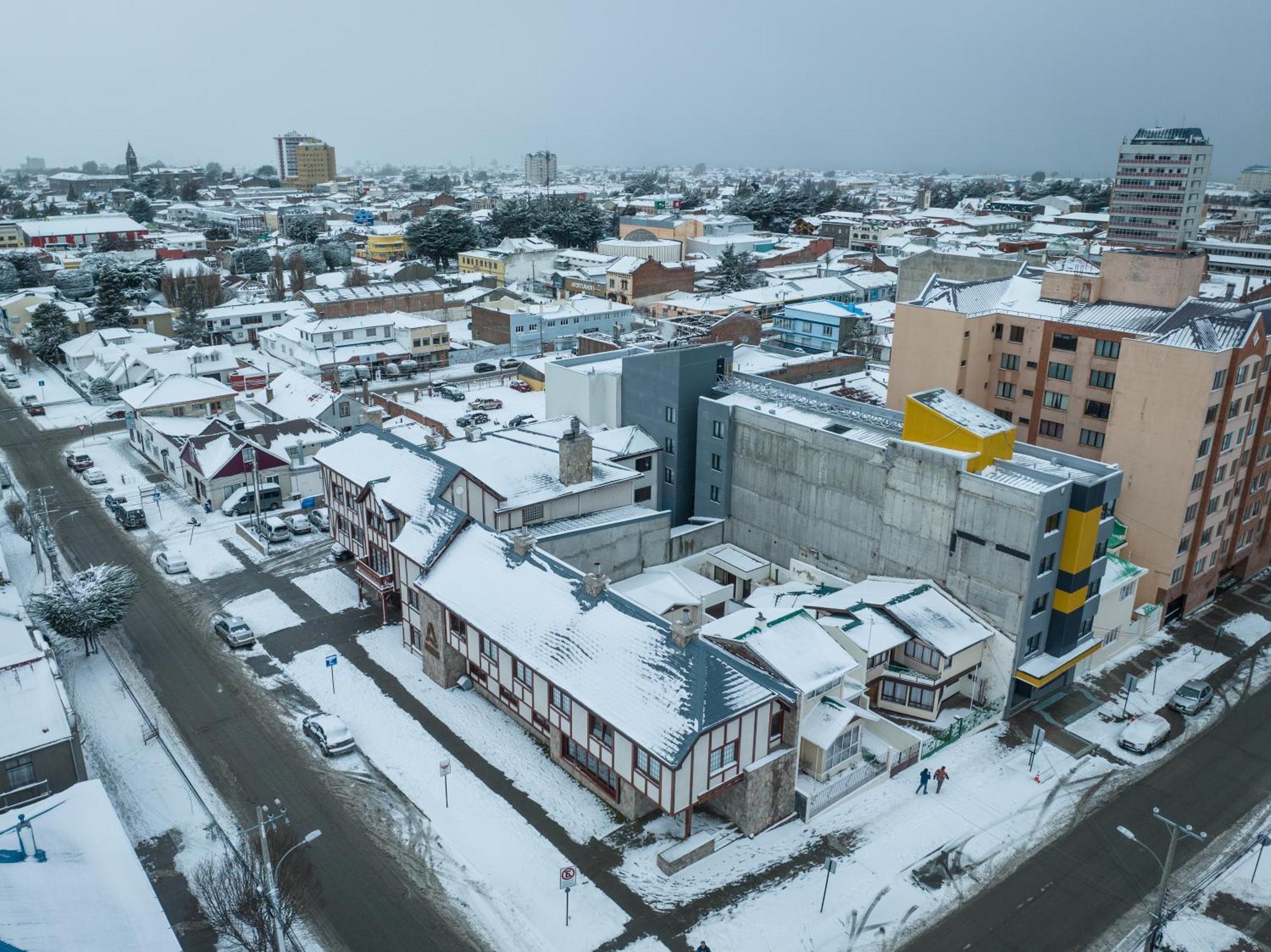 Almasur Punta Arenas Hotel Kültér fotó